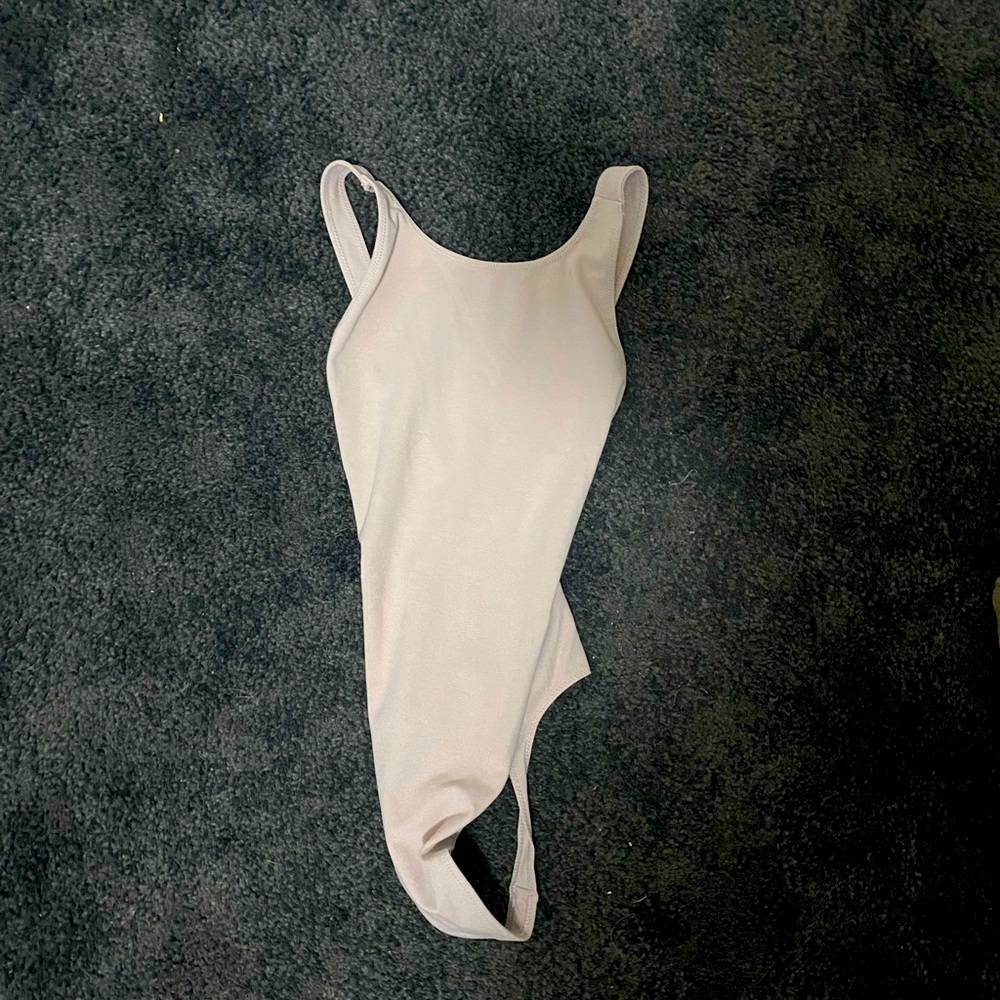 Aritzia Marie Bodysuit - Size Small. NWOT